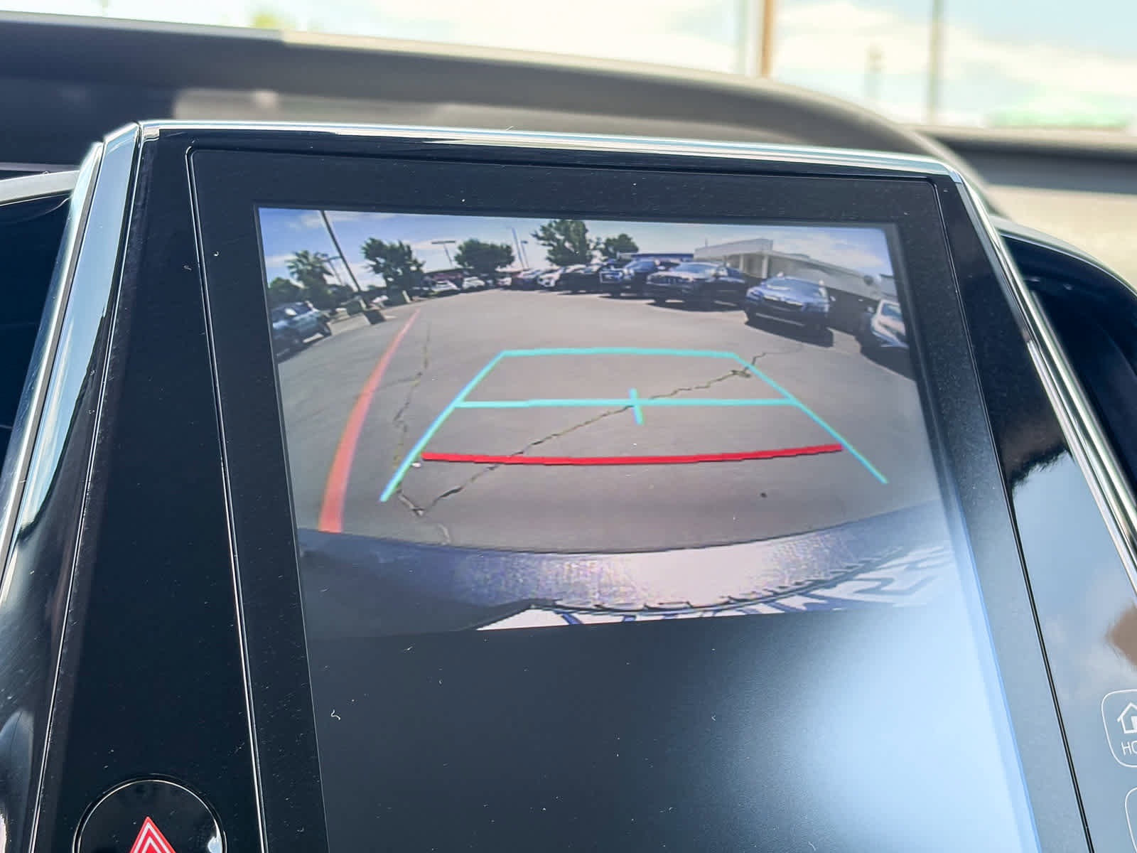 Used 2022 Toyota Prius Prime XLE FWD image 22