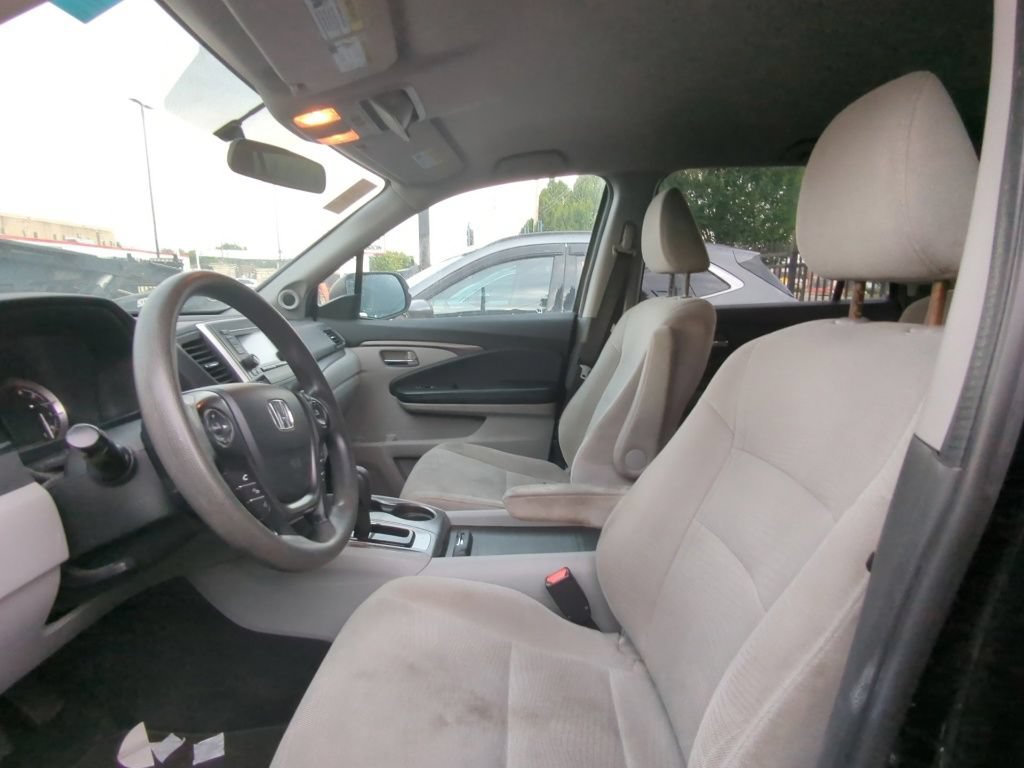 Used 2016 Honda Pilot LX image 6