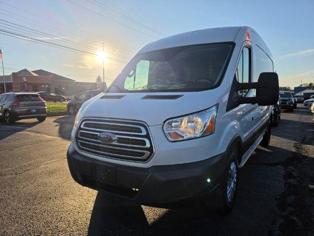 Used 2018 Ford Transit 250 148 Medium Roof w/ Exterior Upgrade Package RWD image 2
