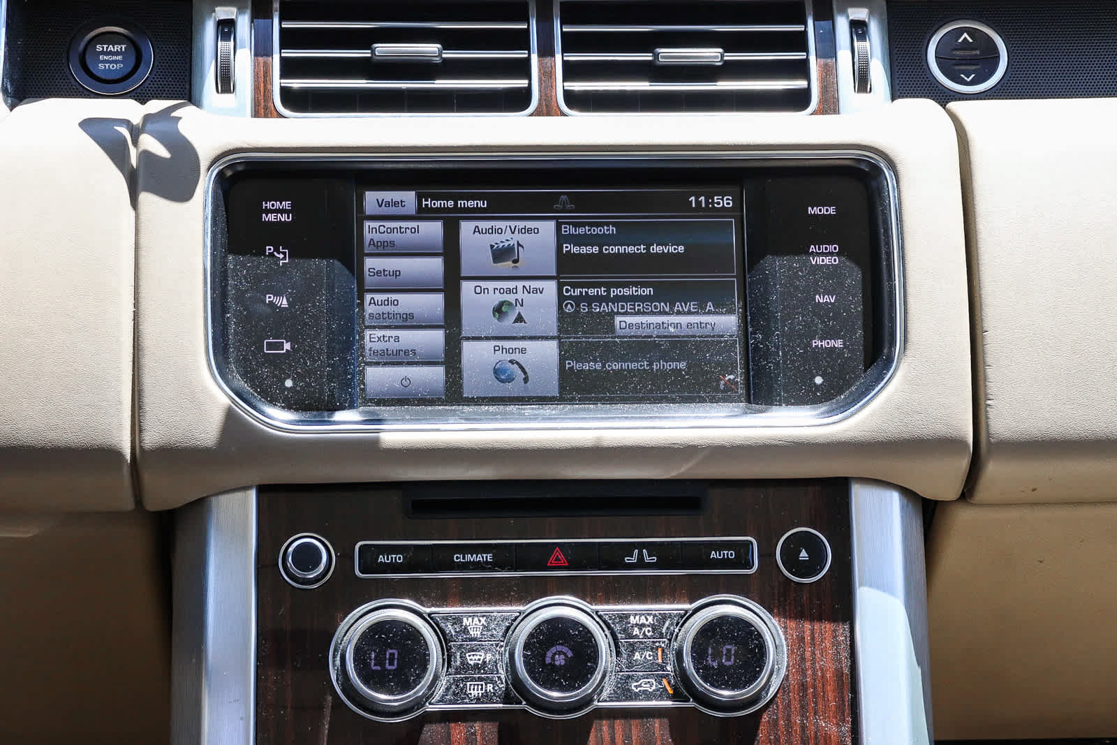 Used 2015 Land Rover Range Rover Supercharged AWD/4WD image 22