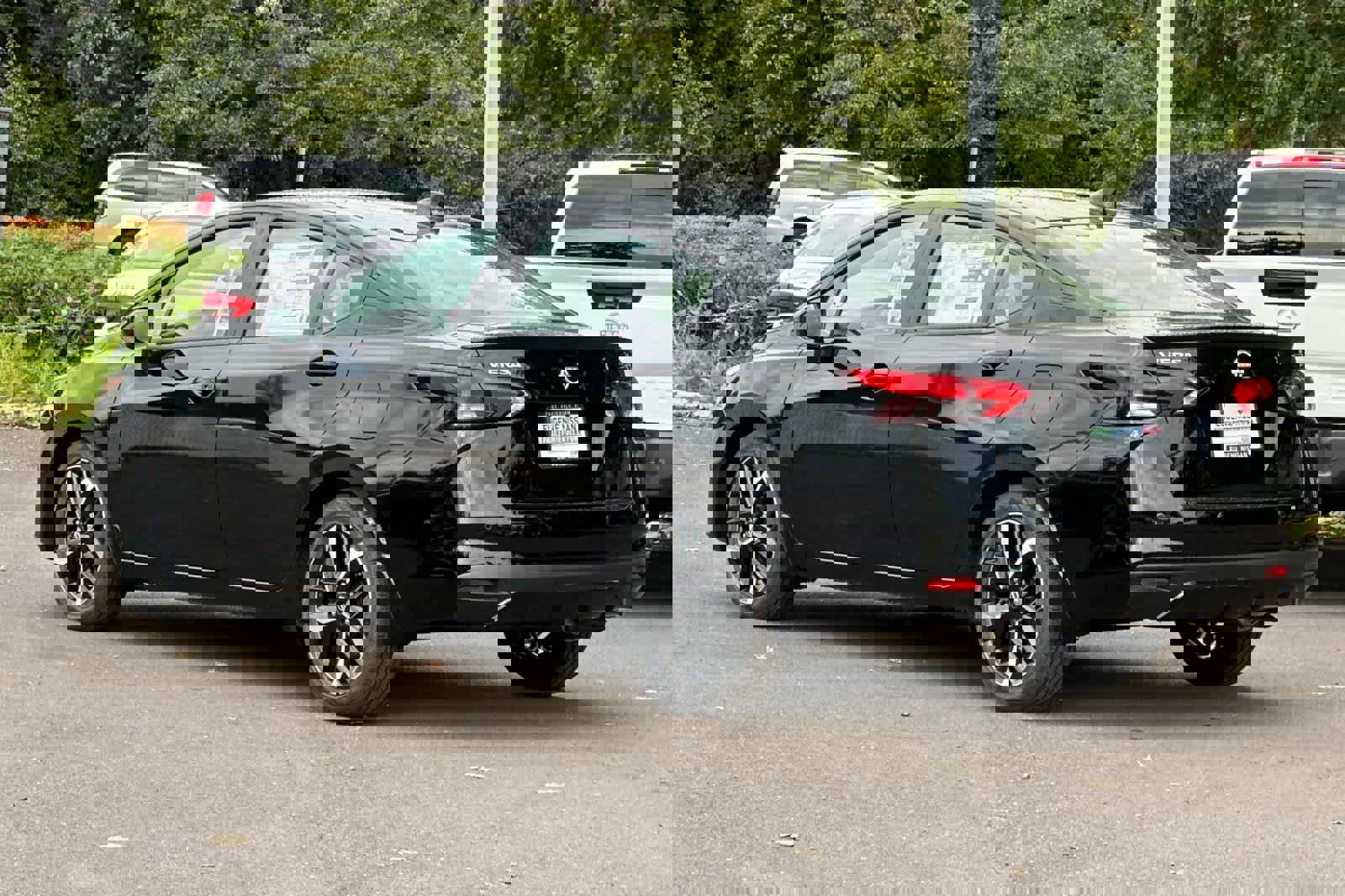 New 2025 Nissan Versa SR w/ Trunk Package image 6