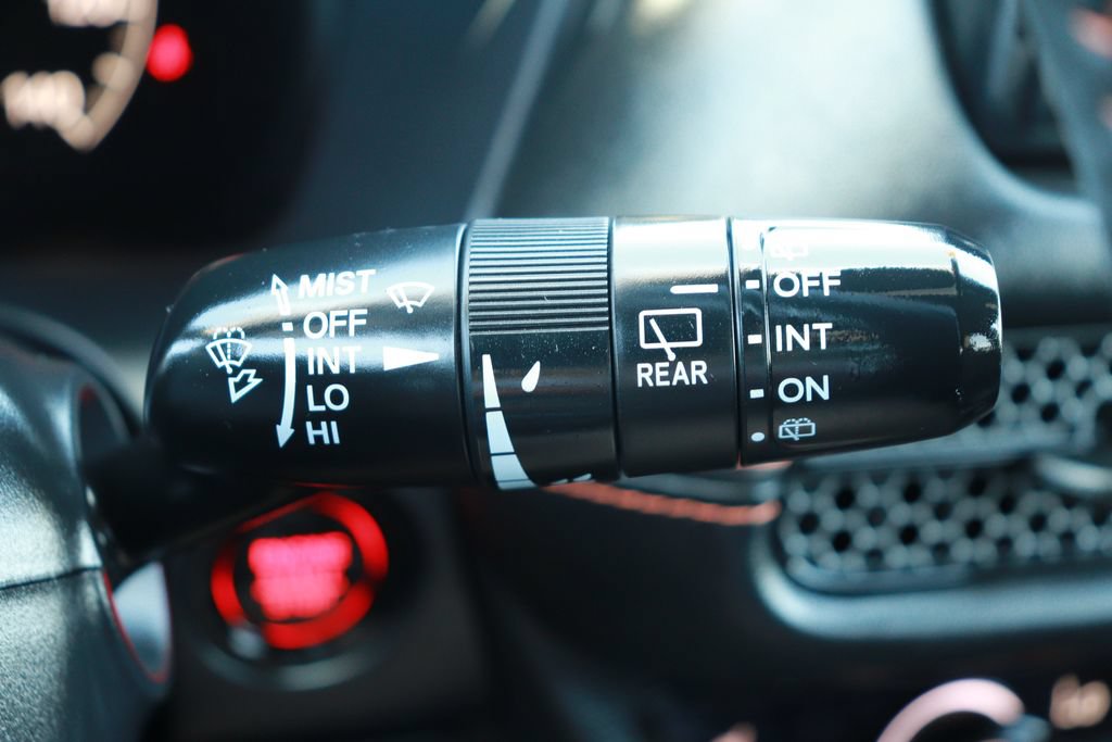 Used 2024 Honda HR-V Sport image 25