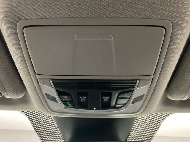 Used 2023 Acura MDX SH-AWD w/ Technology Package image 20