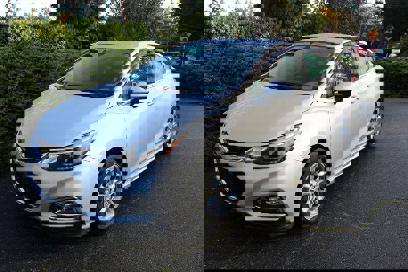 Used 2016 Chevrolet Cruze LT w/ Convenience Package