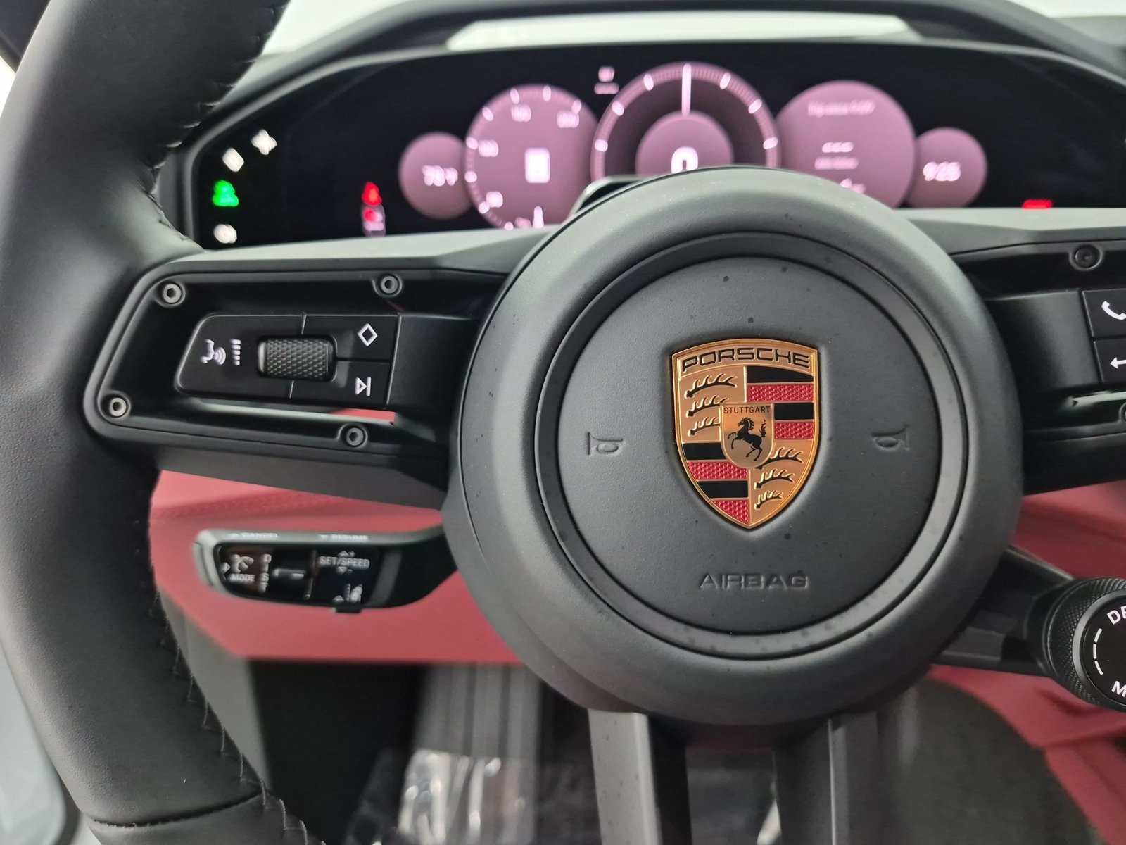 New 2026 Porsche Cayenne Electric AWD/4WD image 20