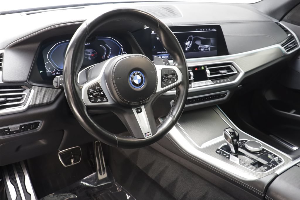 Used 2022 BMW X5 xDrive45e w/ M Sport Package AWD/4WD image 7