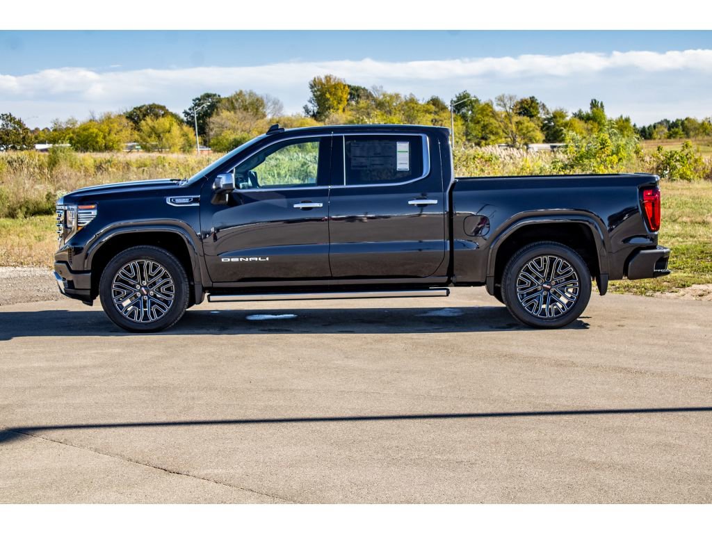 New 2026 GMC Sierra 1500 Denali image 4