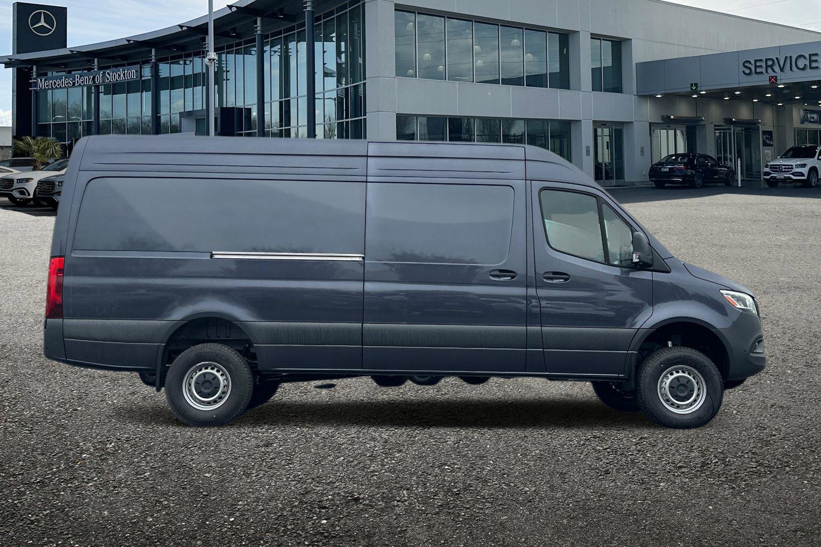 New 2026 Mercedes-Benz Sprinter 2500 image 3