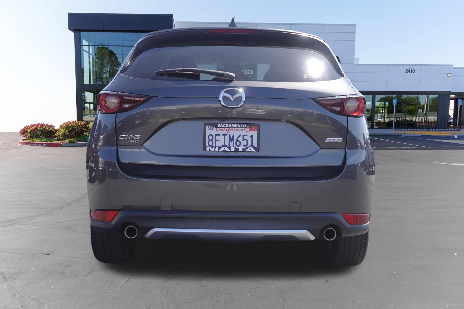 Used 2018 MAZDA CX-5 Touring w/ Preferred Equipment Package AWD/4WD image 4