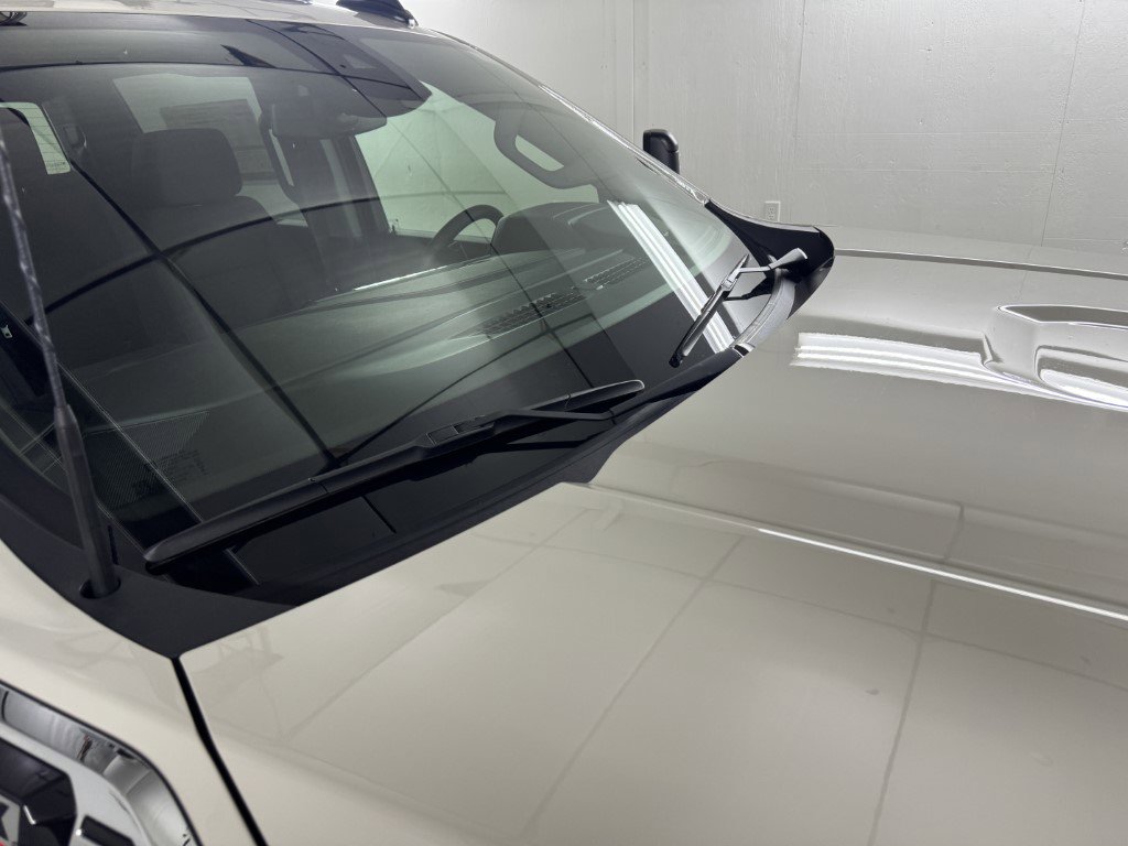 New 2026 GMC Sierra 2500 SLE image 8