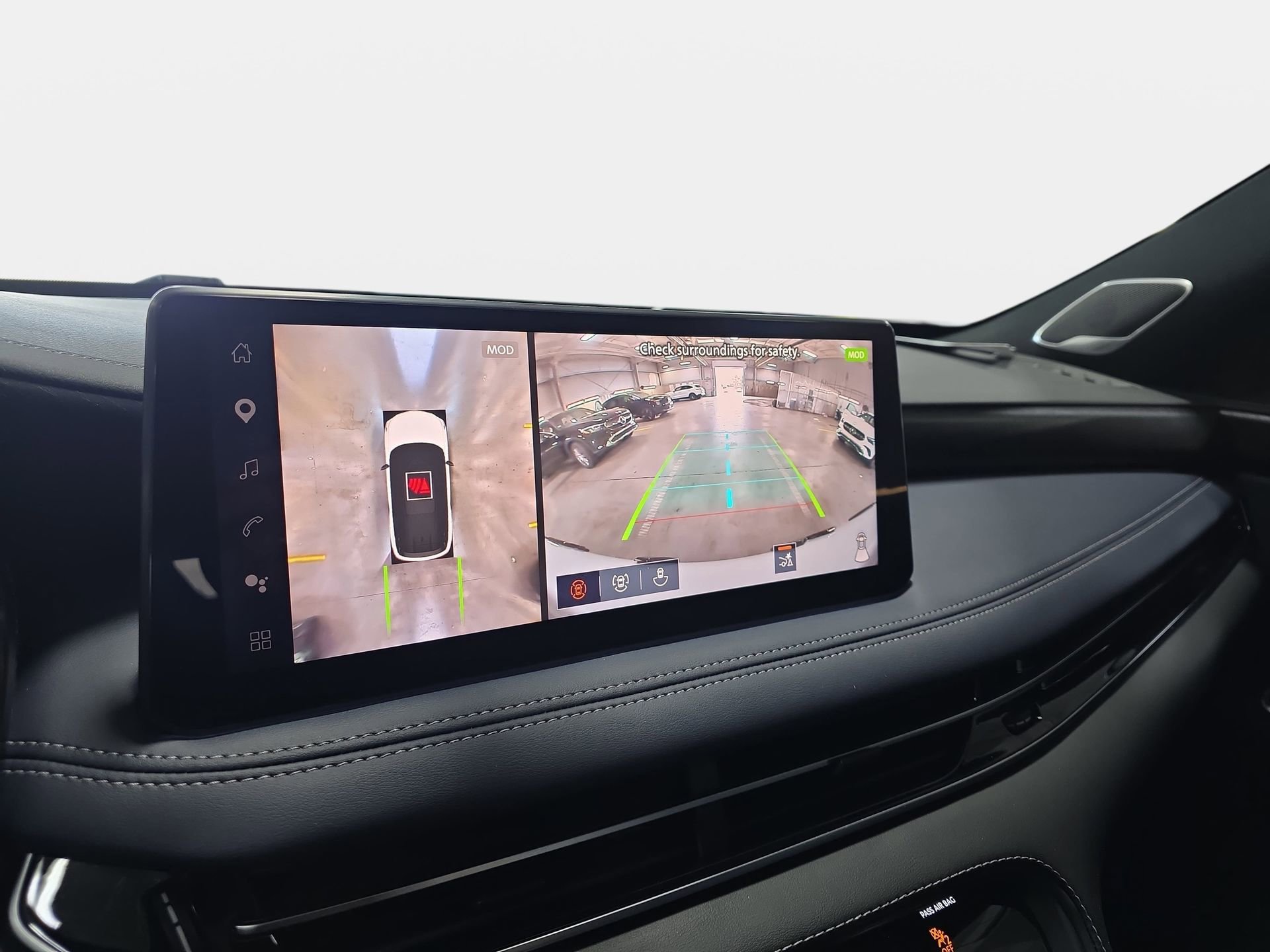 New 2026 INFINITI QX60 Sport w/ Dark Cargo Package image 23