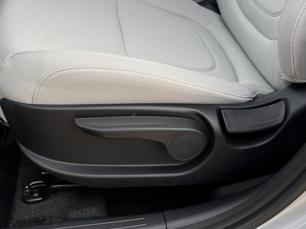 New 2026 Hyundai Tucson Blue SE w/ Tow & Go Package image 24