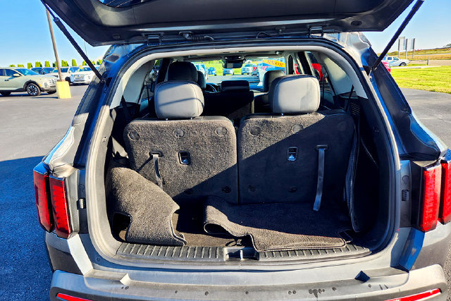Used 2022 Kia Sorento S w/ Panoramic Sunroof Package AWD/4WD image 27