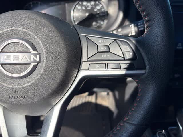 Used 2023 Nissan Kicks SR w/ SR Premium Package FWD image 13