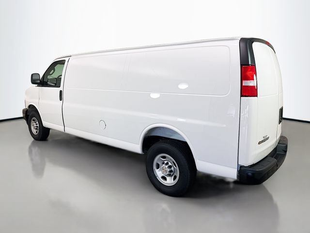 New 2026 Chevrolet Express 2500 Extended w/ Driver Convenience Package RWD image 6
