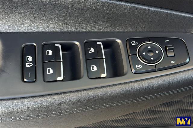 Used 2021 Hyundai Santa Fe SEL image 12