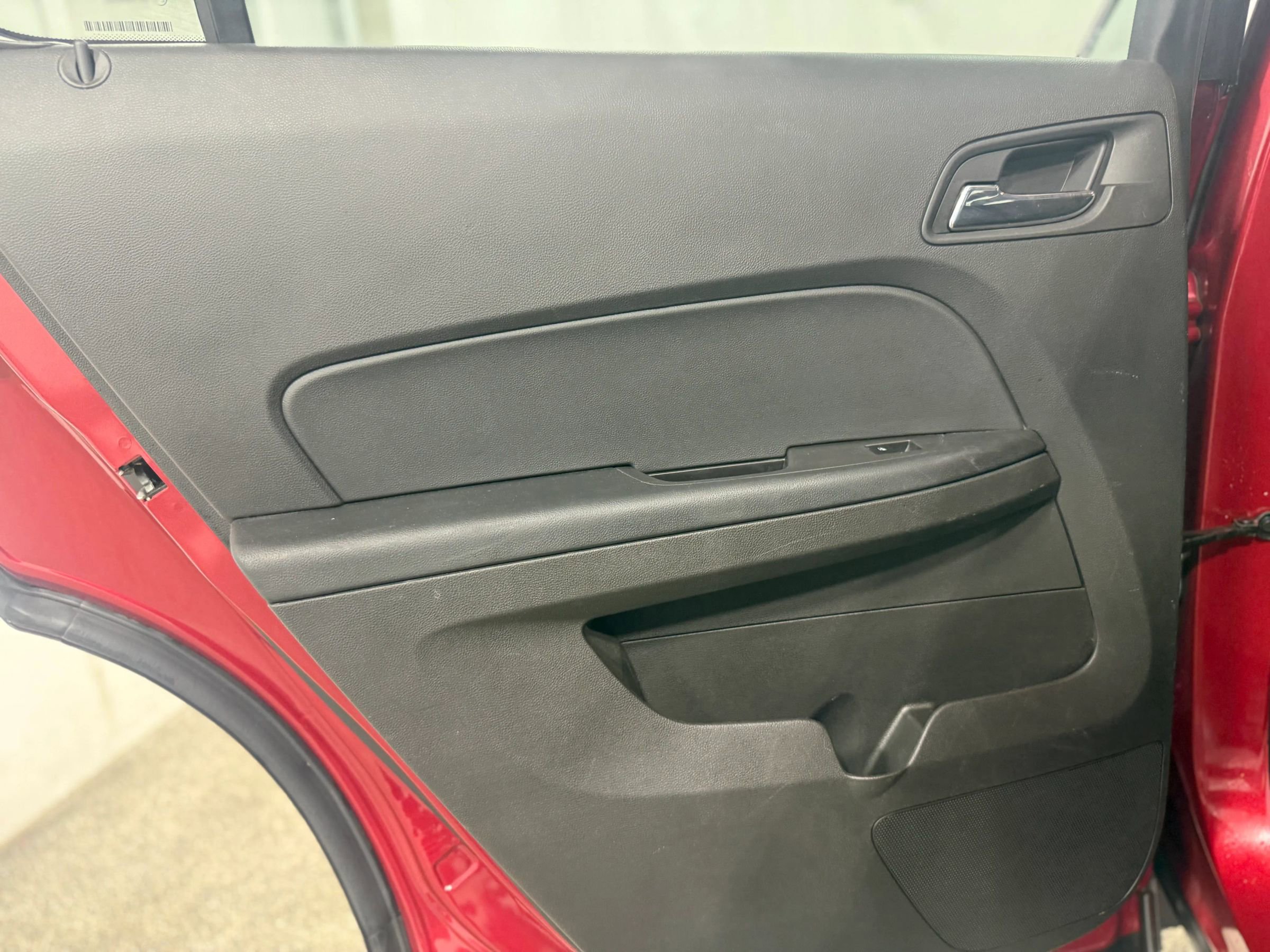 Used 2013 Chevrolet Equinox LT w/ Driver Convenience Package FWD image 30