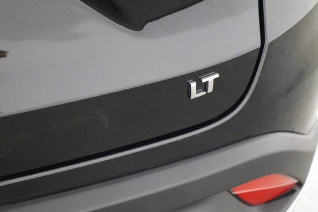 Used 2026 Chevrolet Trax LT FWD image 41