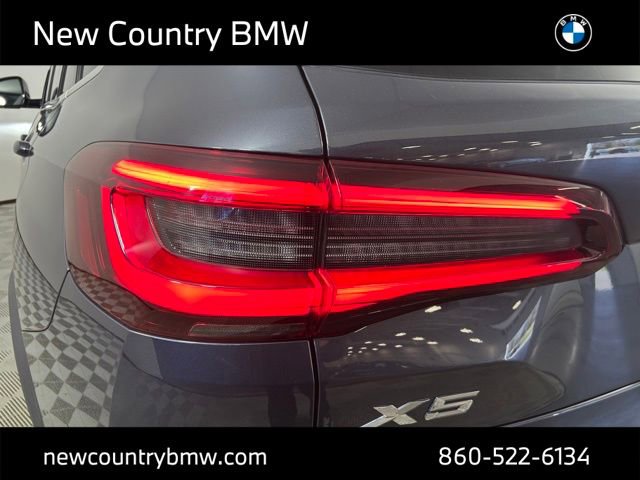 Used 2021 BMW X5 xDrive40i w/ Premium Package 2 AWD/4WD image 31