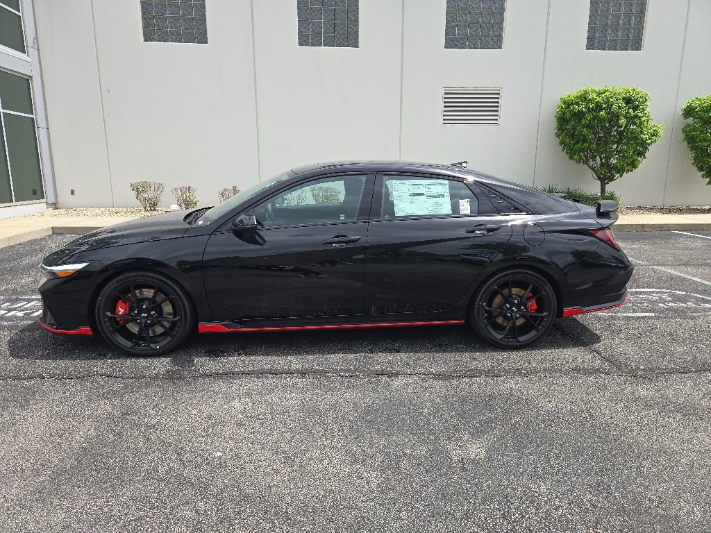 New 2026 Hyundai Elantra N FWD image 5