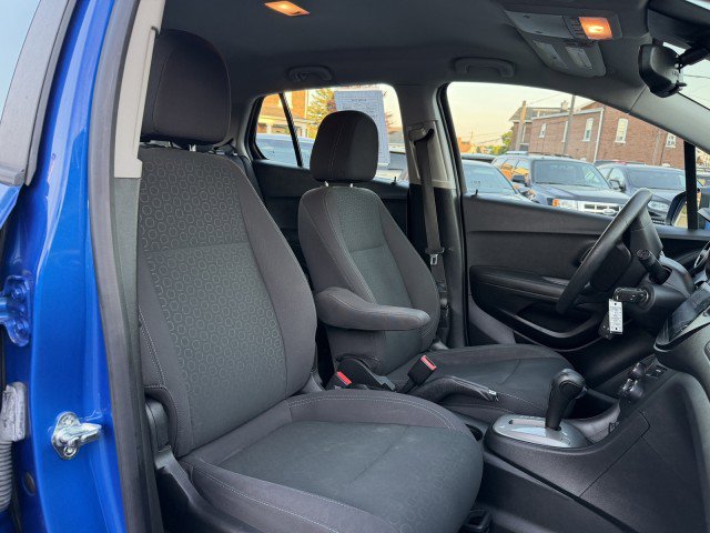 Used 2016 Chevrolet Trax LS FWD image 15