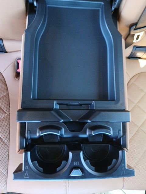 Used 2024 BMW X5 sDrive40i w/ Parking Assistance Package image 17