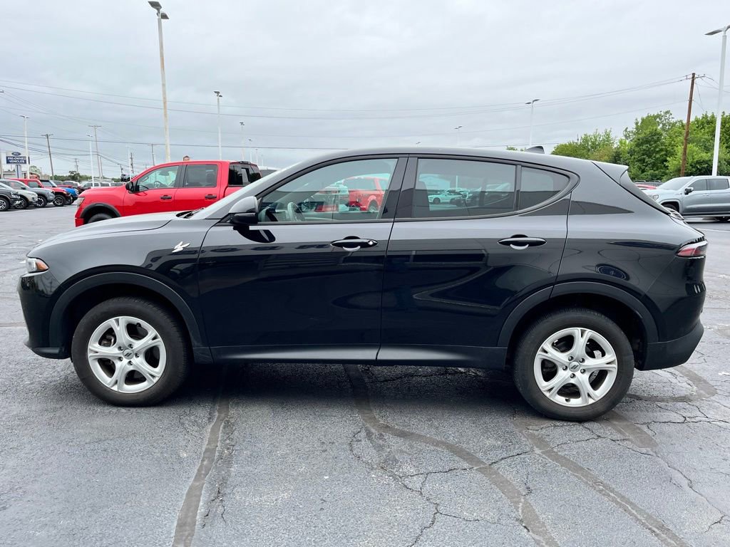 Used 2023 Dodge Hornet GT w/ Cold Weather Group AWD/4WD image 9