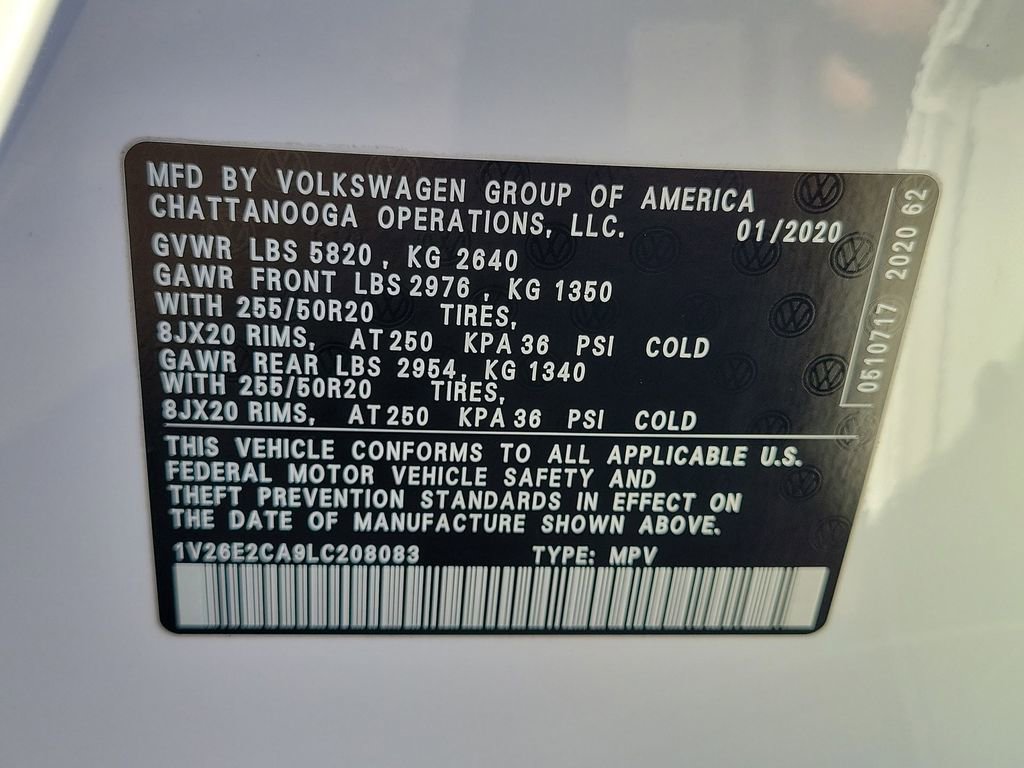 Used 2020 Volkswagen Atlas Cross Sport SE w/ Panoramic Sunroof Package image 33