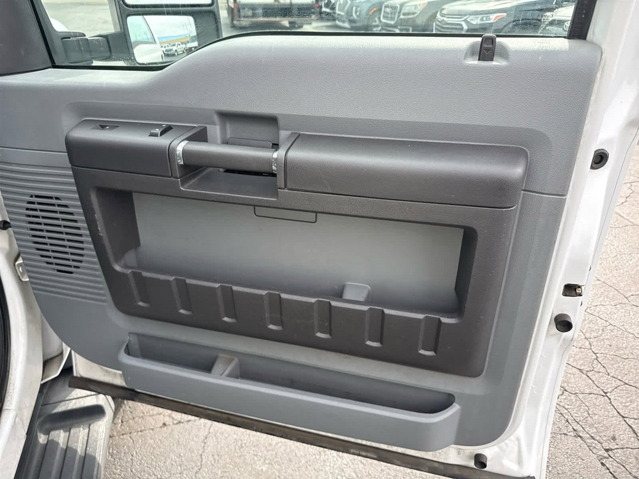 Used 2012 Ford F550 2WD Regular Cab Super Duty w/ PWR Equipment Group image 22