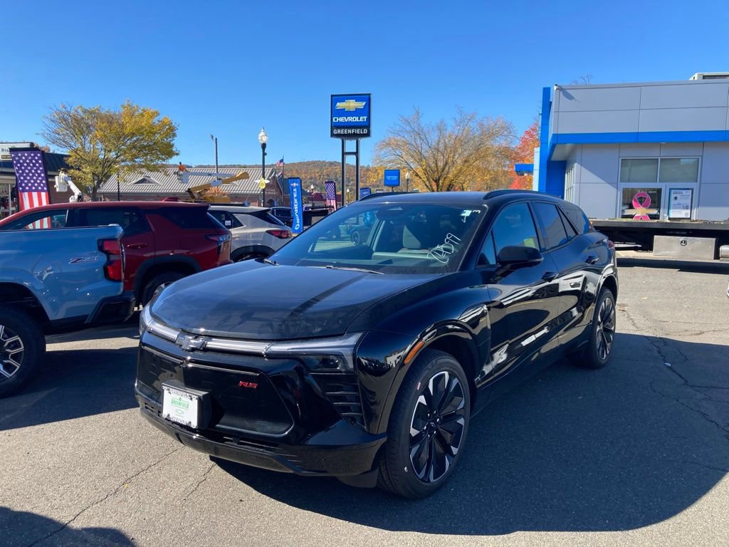 New 2026 Chevrolet Blazer EV RS image 3