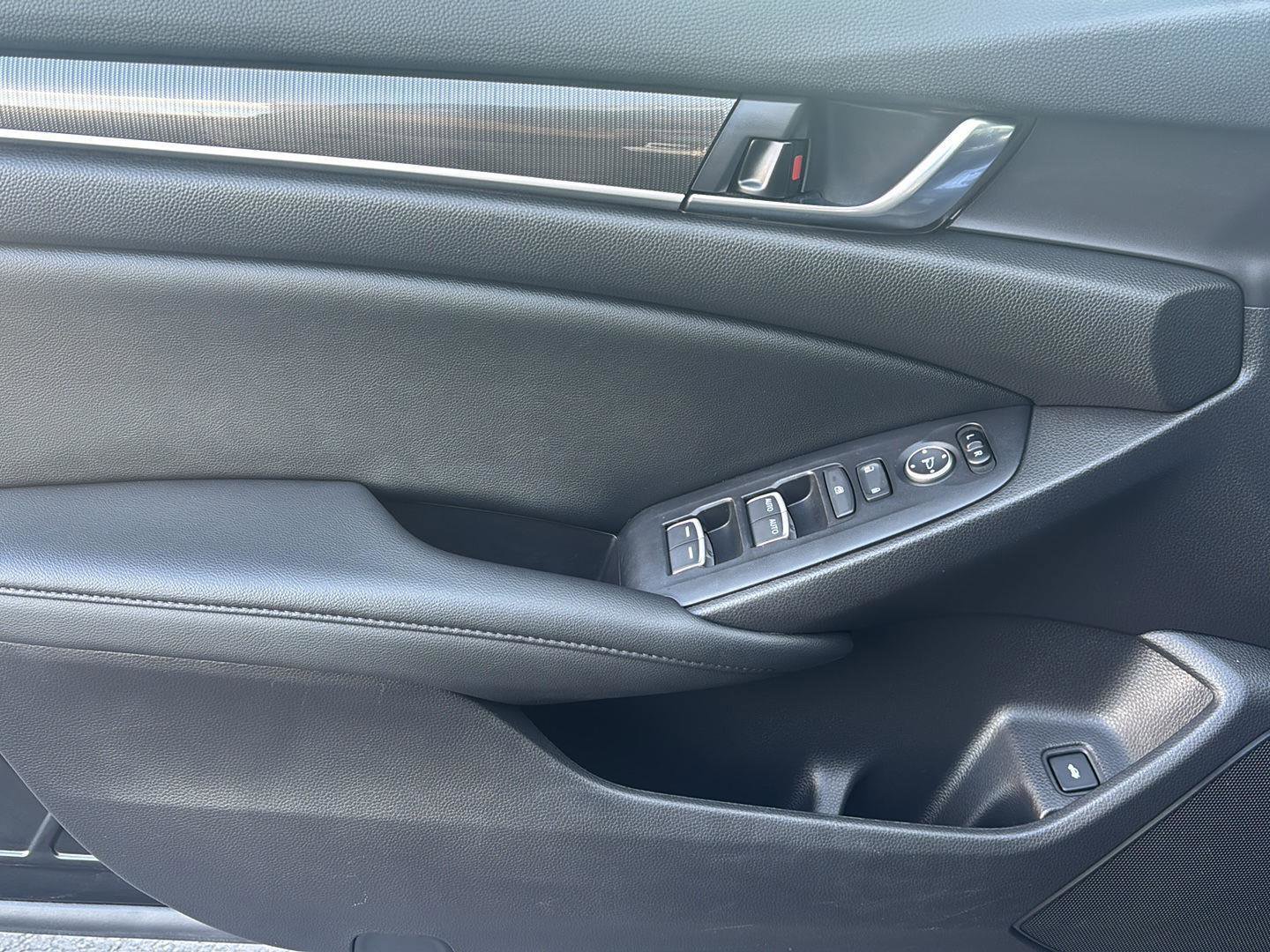 Used 2021 Honda Accord Sport Special Edition image 5