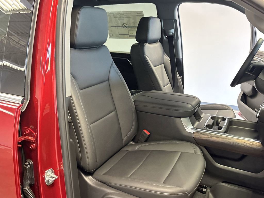 New 2025 GMC Sierra 2500 SLT w/ SLT Premium Package image 33