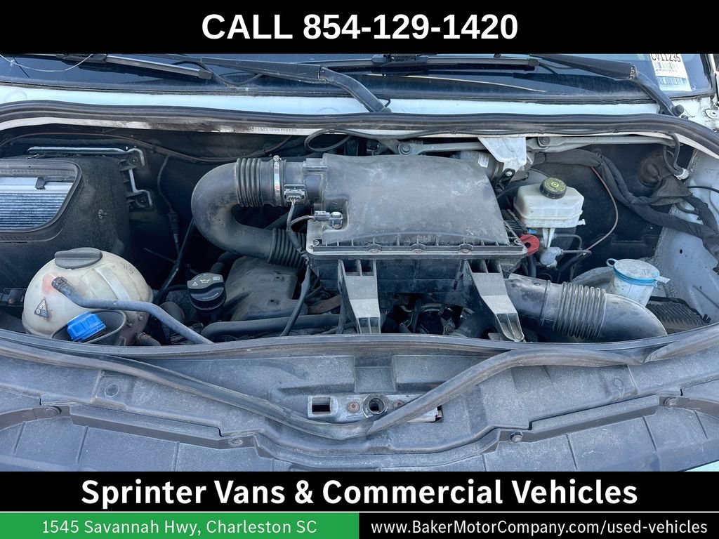 Used 2015 Freightliner Sprinter 3500 RWD image 26
