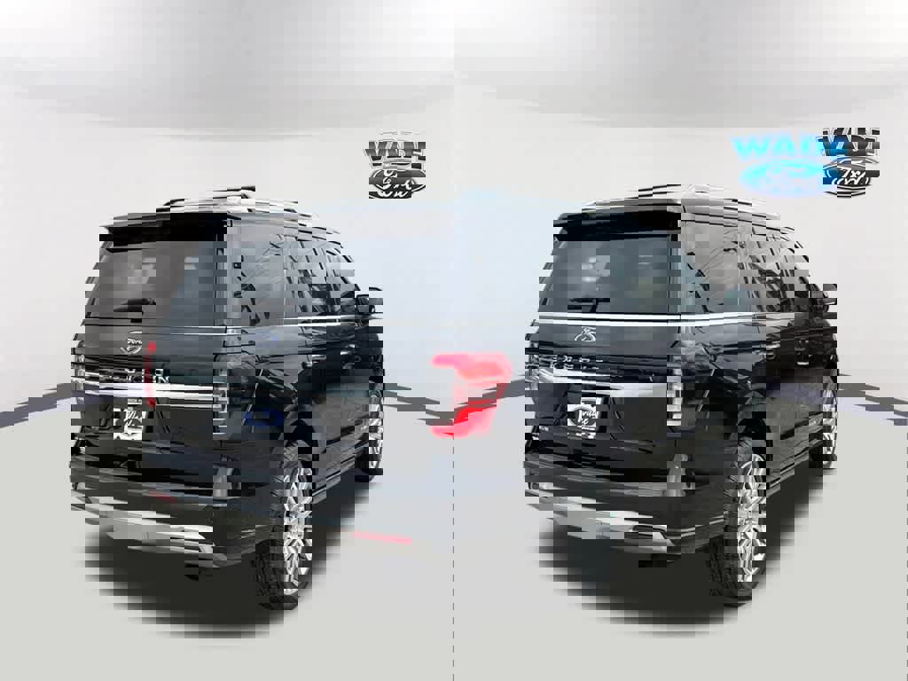 New 2023 Ford Expedition Platinum image 5