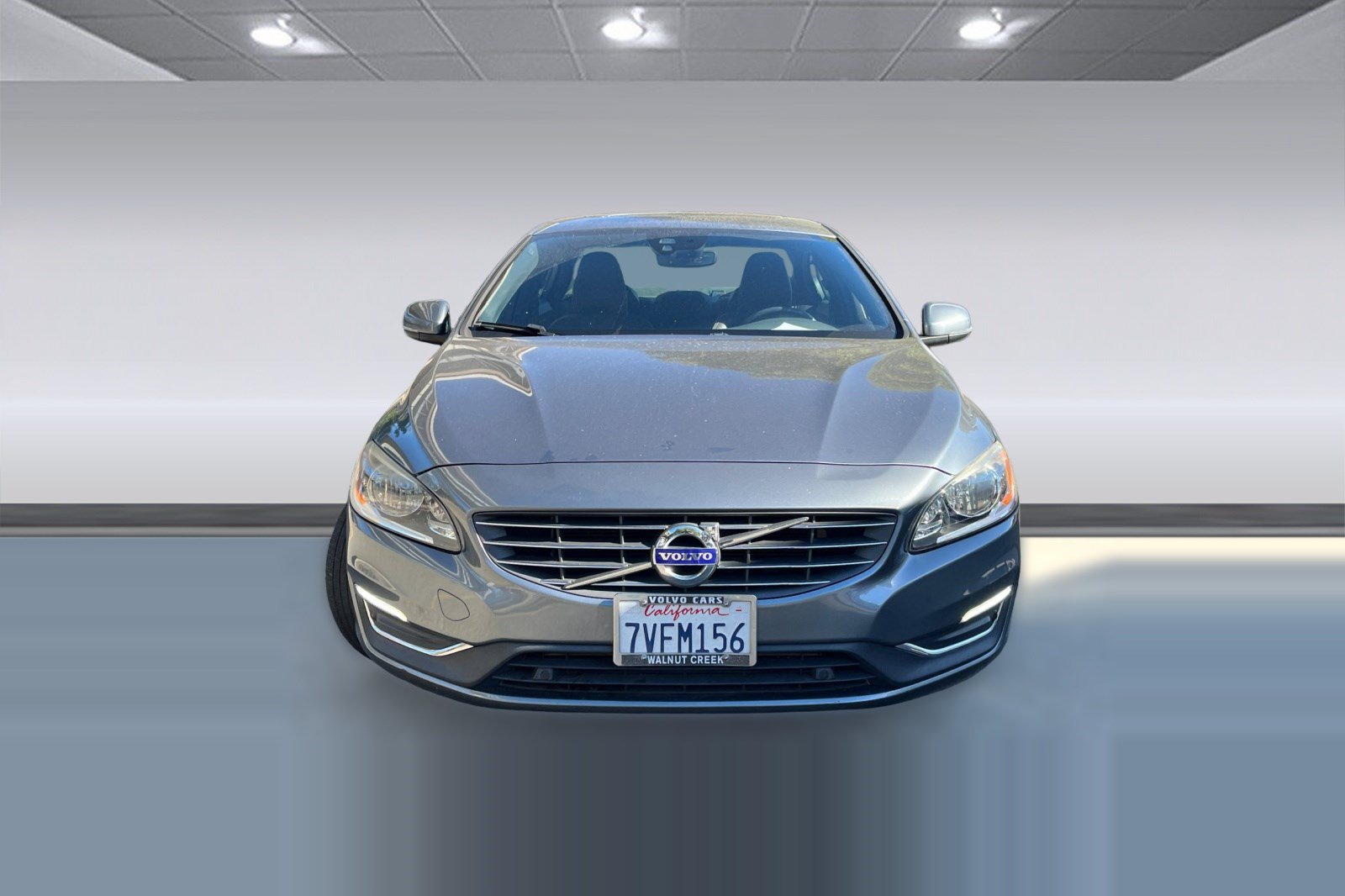 Used 2016 Volvo S60 T5 Premier w/ Convenience Package FWD image 4