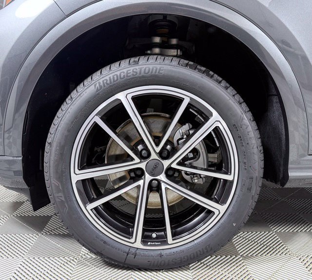 New 2026 Audi Q5 Premium Plus AWD/4WD image 9
