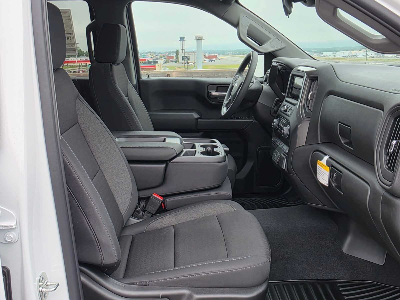 New 2026 Chevrolet Silverado 1500 Custom Trail Boss w/ Turbomax Blackout Package AWD/4WD image 11