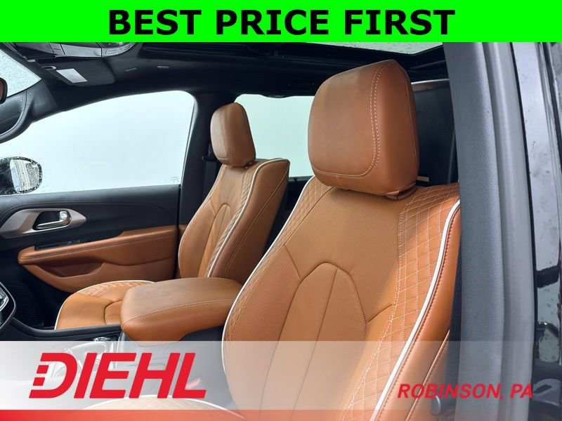 New 2026 Chrysler Pacifica Pinnacle image 26