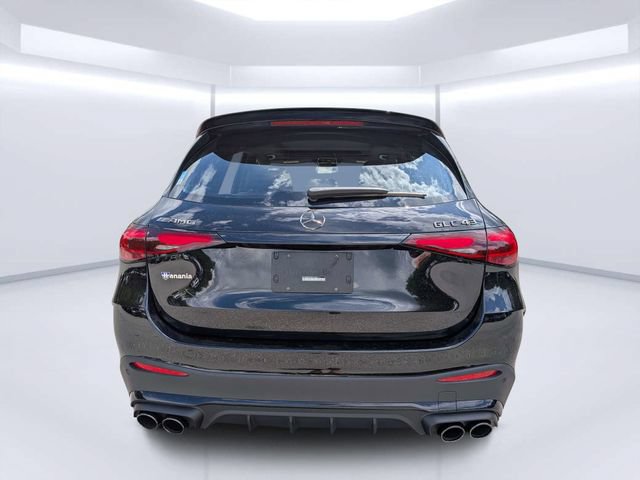 Used 2025 Mercedes-Benz GLC 43 AMG 4MATIC image 4