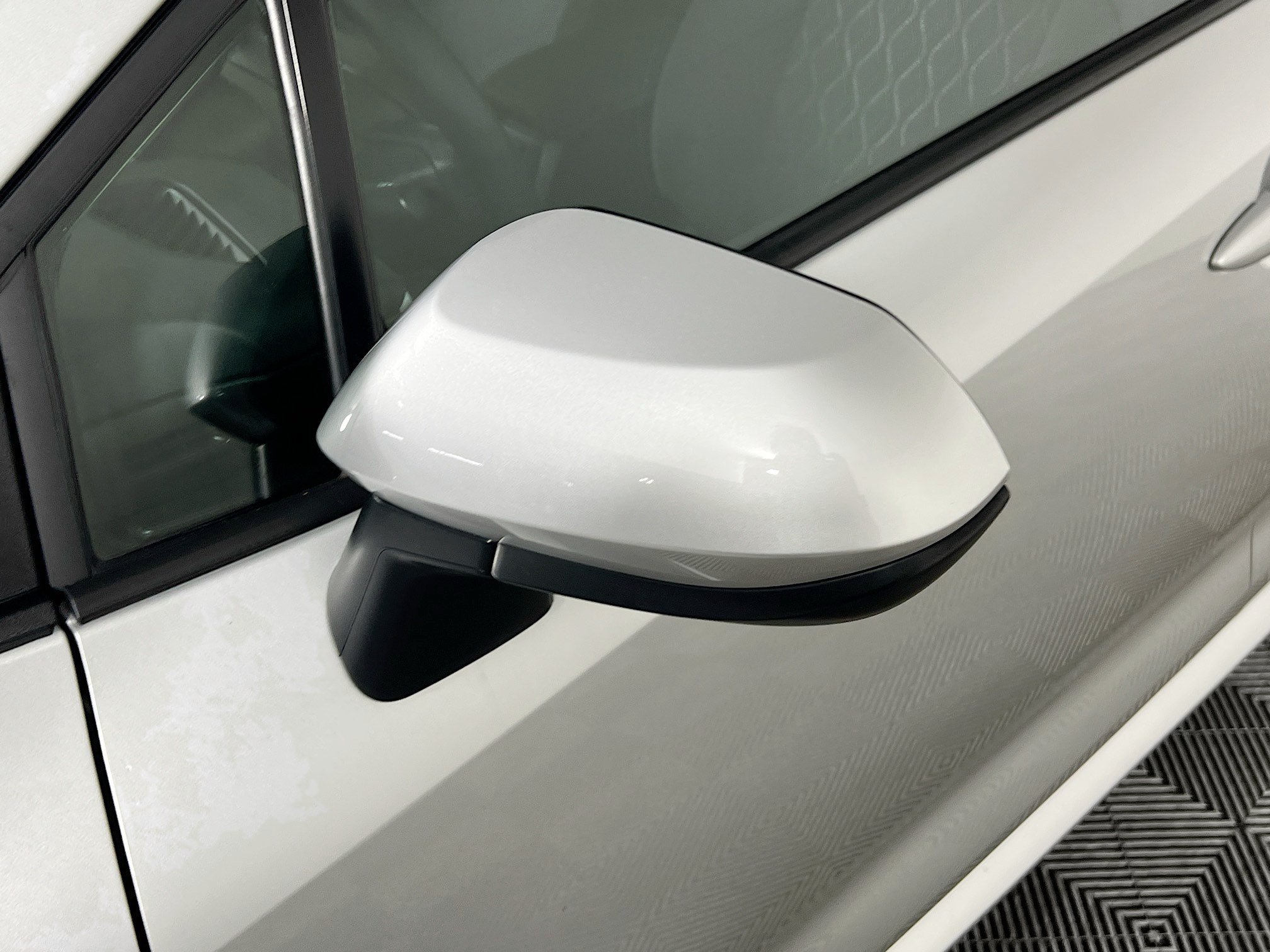 Used 2024 Toyota Corolla LE FWD image 13