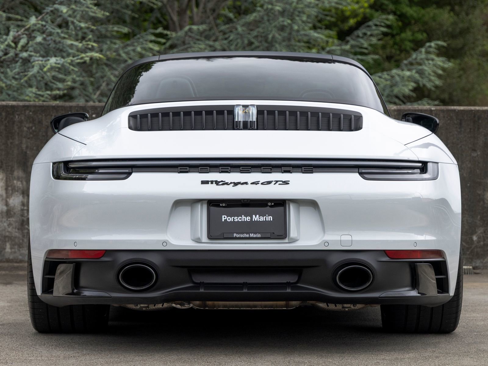 Certified 2022 Porsche 911 Targa 4 GTS AWD/4WD image 10