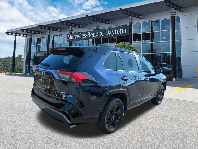 Used 2020 Toyota RAV4 XSE image 4
