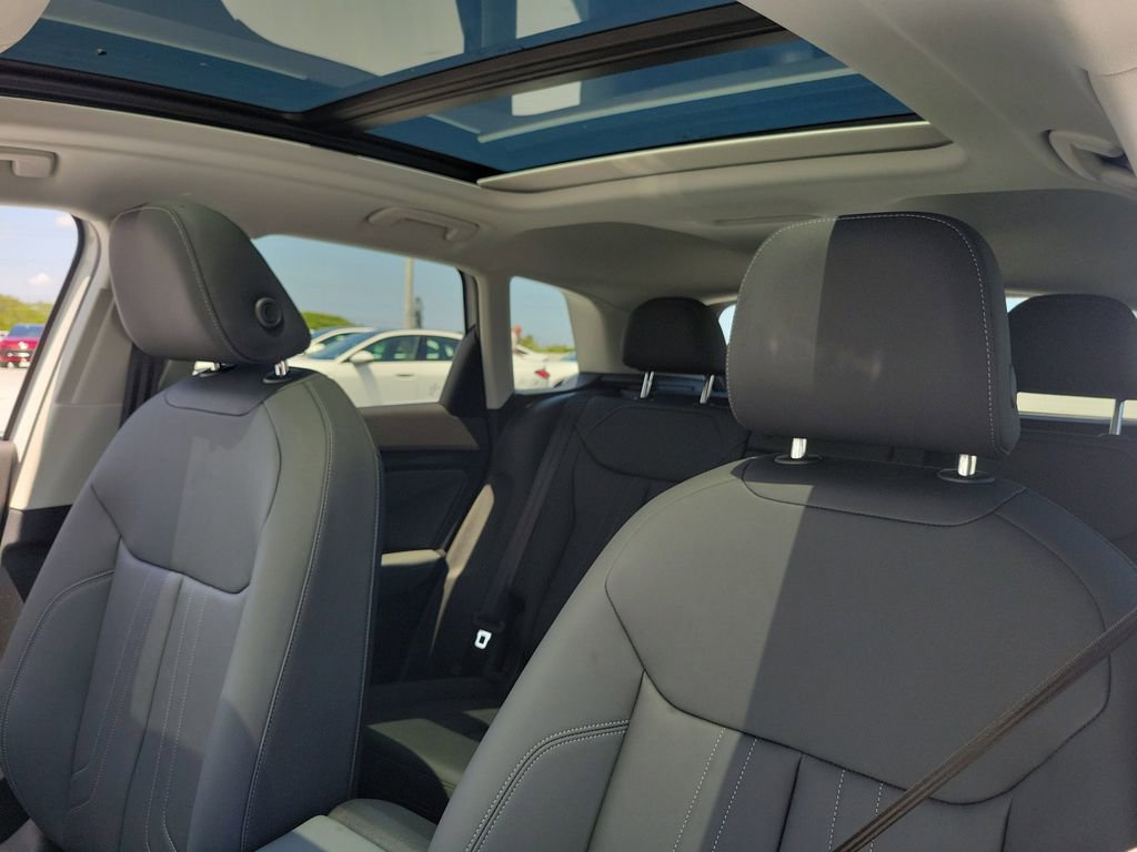 New 2026 Audi Q3 quattro 2.0T AWD/4WD image 16