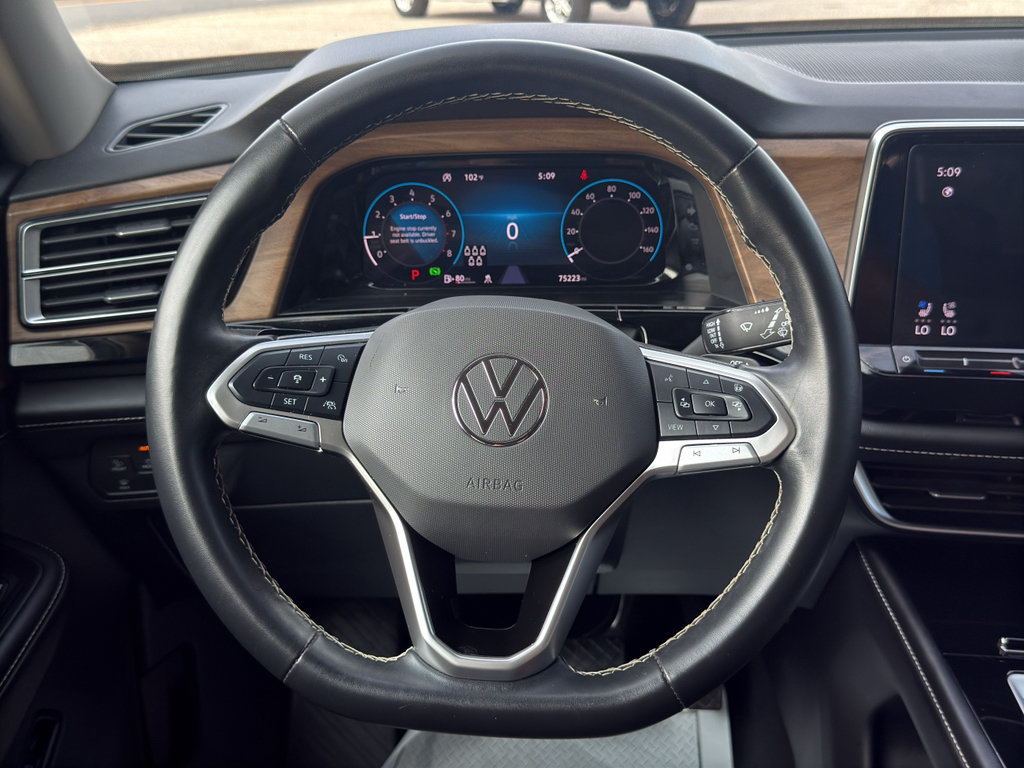 Used 2024 Volkswagen Atlas SE AWD/4WD image 21