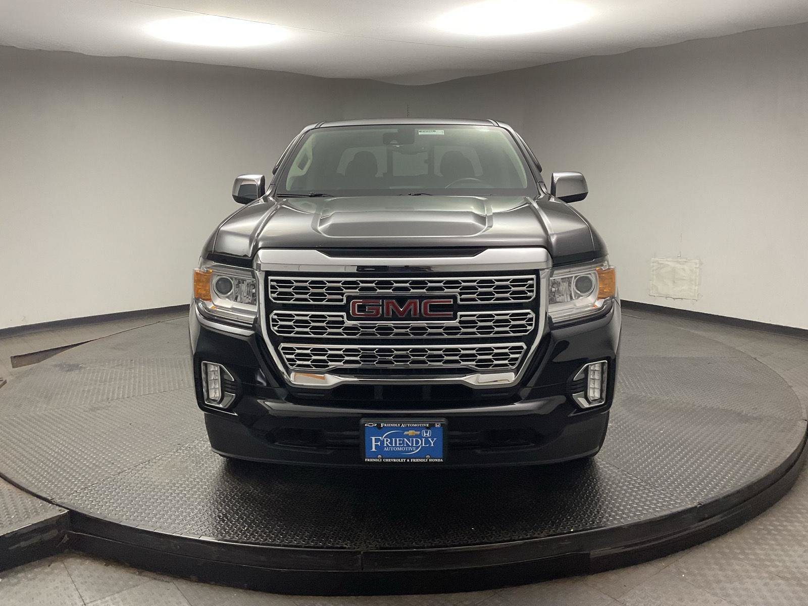 Used 2021 GMC Canyon Denali AWD/4WD image 2