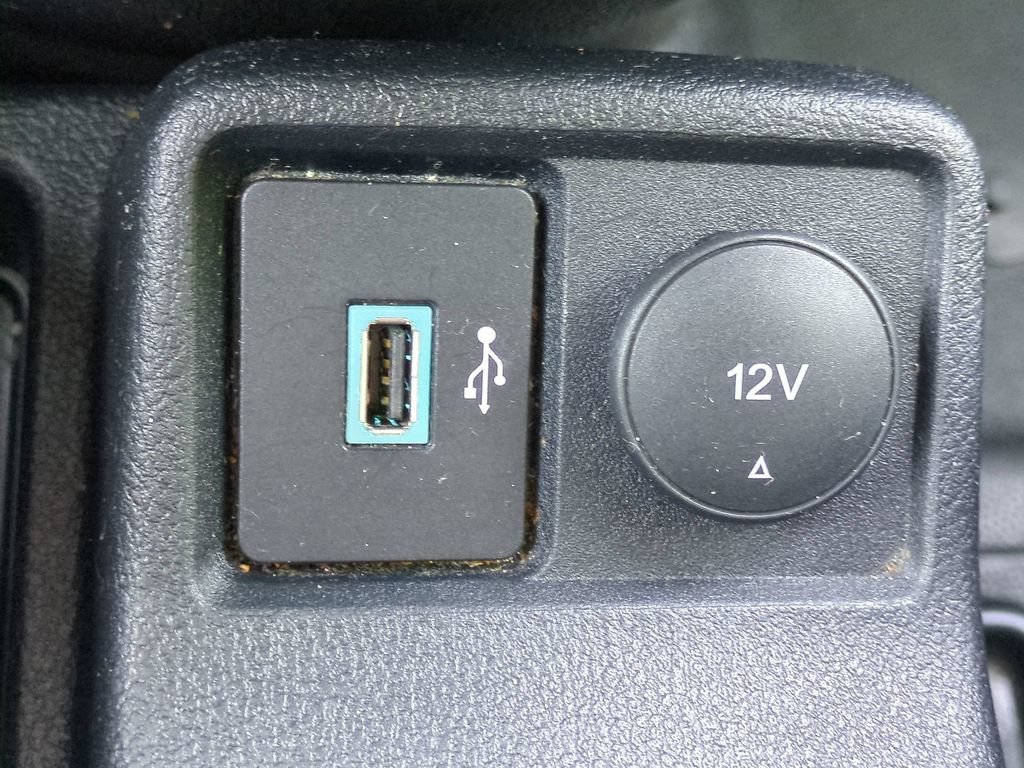 Certified 2022 Ford Transit Connect XL FWD image 24
