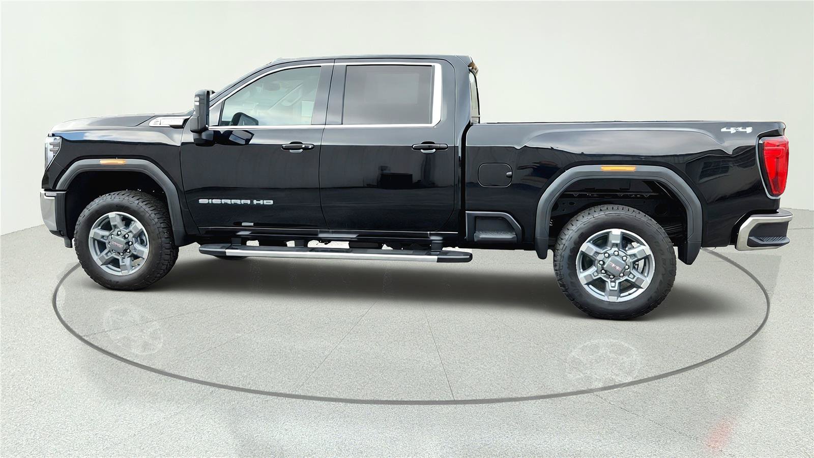 New 2026 GMC Sierra 2500 SLE AWD/4WD image 5