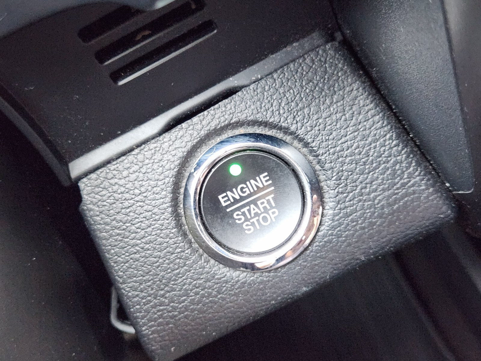 Used 2020 Ford Expedition Limited AWD/4WD image 22