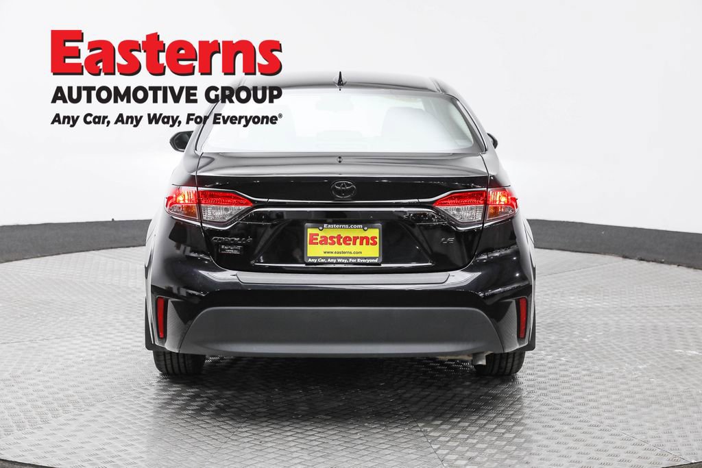 Used 2023 Toyota Corolla LE w/ LE Convenience Package image 6
