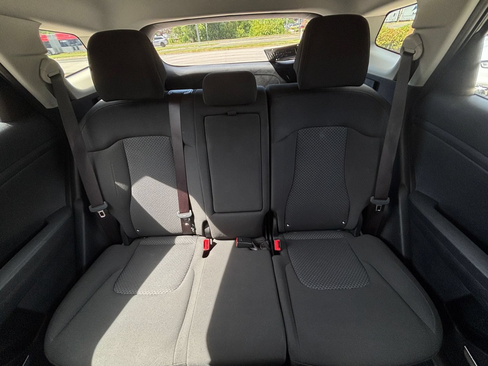 Used 2026 Kia Sportage LX AWD/4WD image 35